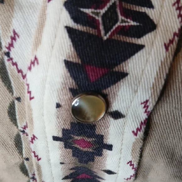 COWGIRL: Western Shirt - Picture 11 of 16